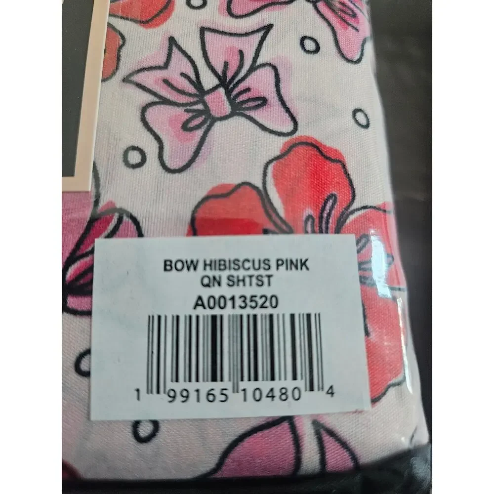 Betsey Johnson 6 piece queen sheet Bow Hibiscus pink Wrinkle Resistant Easy Care